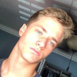 Meet your Posher, Hunter